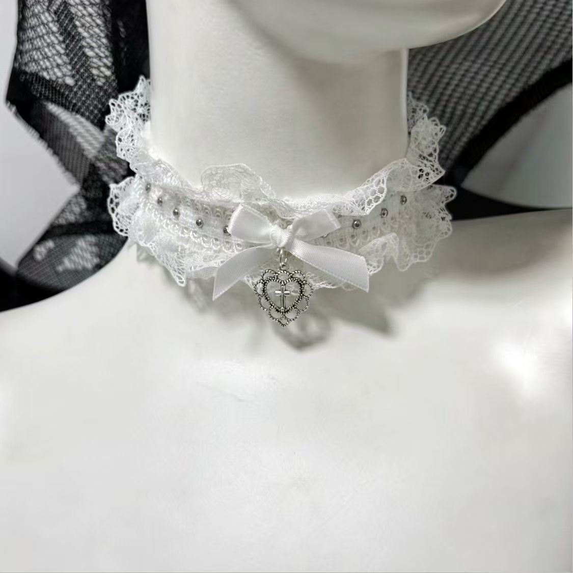 Kalung Renda Hitam Goth dengan - Magnetic Clasp Cosplay ulasan dan harga